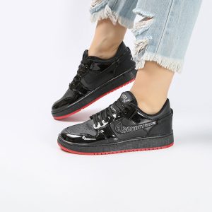 کفش و کتانی زنانه مدل NIKE AIR JORDAN 1 رنگ مشکی کد M5820
